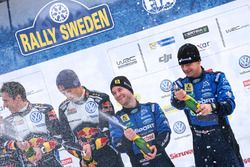 Podium: les 3e, Mads Østberg, Ola Fløene, M-Sport Ford