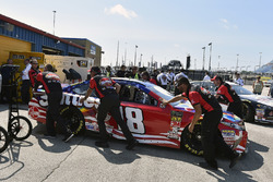 Kyle Busch, Joe Gibbs Racing, Toyota Camry Skittles Red White & Blue