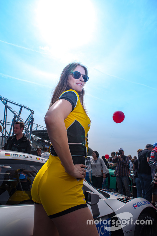 Grid girl