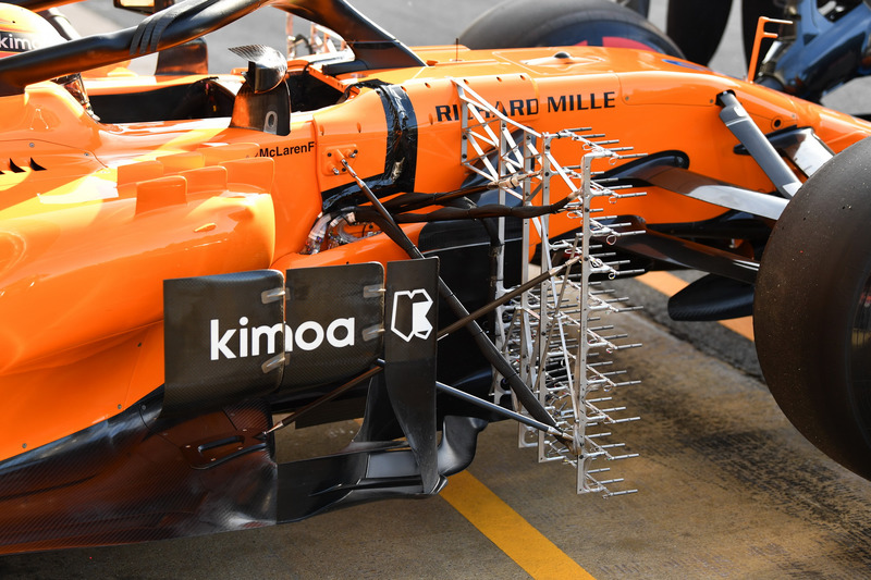 McLaren MCL33