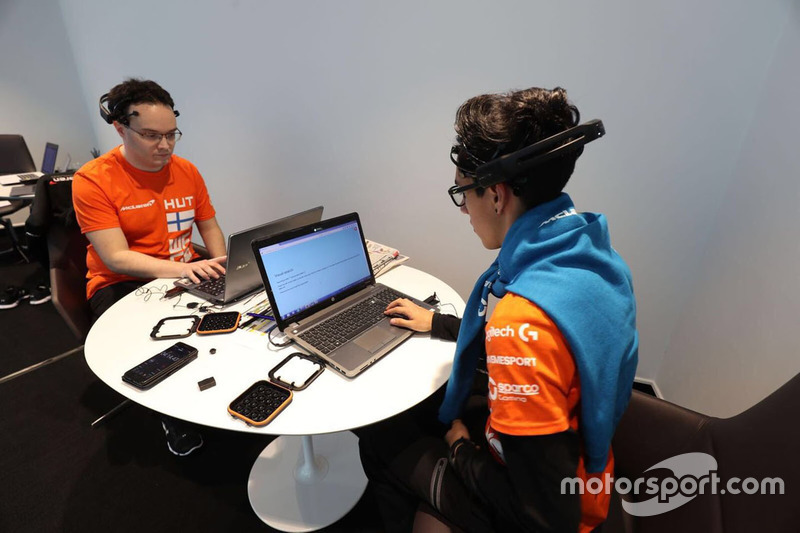 Participantes del McLaren World's Fastest Gamer