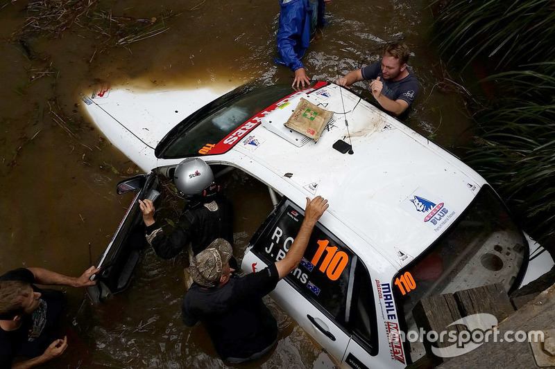 Ross Cox, Janet Binns crash