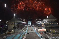 Winnaar Valtteri Bottas, Mercedes-Benz F1 W08, Lewis Hamilton, Mercedes-Benz F1 W08 en Felipe Massa,