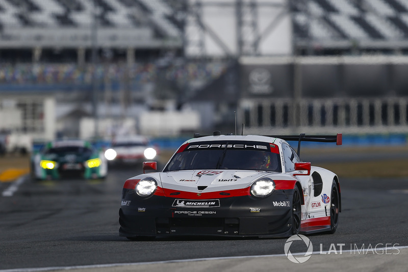 #912 Porsche Team North America Porsche 911 RSR, GTLM: Gianmaria Bruni, Laurens Vanthoor, Earl Bamber