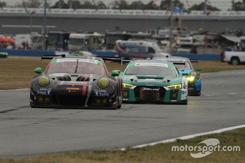 #73 Park Place Motorsports Porsche GT3 R: Patrick Lindsey, Jörg Bergmeister, Timothy Pappas, Norbert Siedler, #29 Montaplast by Land-Motorsport Audi R8 LMS GT3: Sheldon van der Linde, Kelvin van der Linde, Christopher Mies, Jeffrey Schmidt