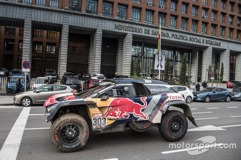 Карлос Сайнс, Лукас Крус, Peugeot Sport, у Мадриді