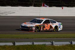 David Ragan, Front Row Motorsports, Ford Fusion A&W All American Food