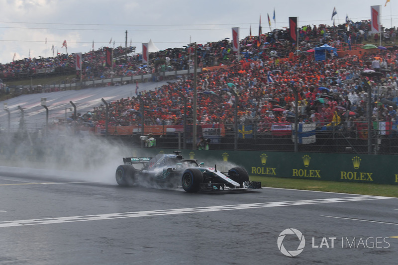 Lewis Hamilton, Mercedes-AMG F1 W09