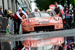 #92 Porsche GT Team Porsche 911 RSR