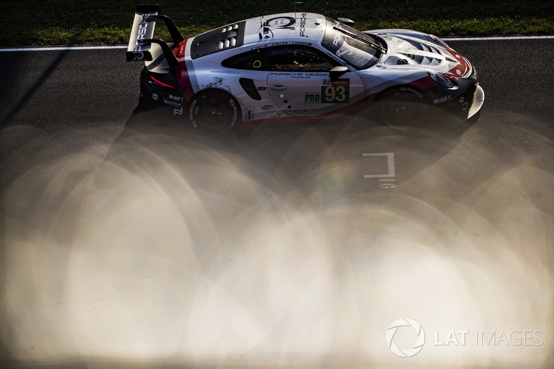 #93 Porsche GT Team Porsche 911 RSR: Patrick Pilet, Nick Tandy, Earl Bamber