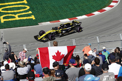 Карлос Сайнс, Renault Sport F1 Team