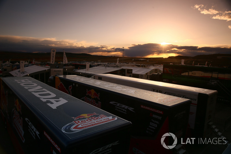 Le paddock