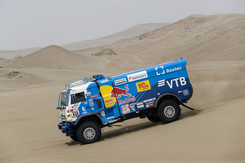 #515 Team Kamaz Master: Anton Shibalov, Dmitri Nikitin, Ivan Romanov