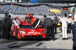 #31 Action Express Racing Cadillac DPi, P, P: Eric Curran, Mike Conway, Stuart Middleton