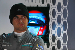 Nelson Piquet Jr., Jaguar Racing