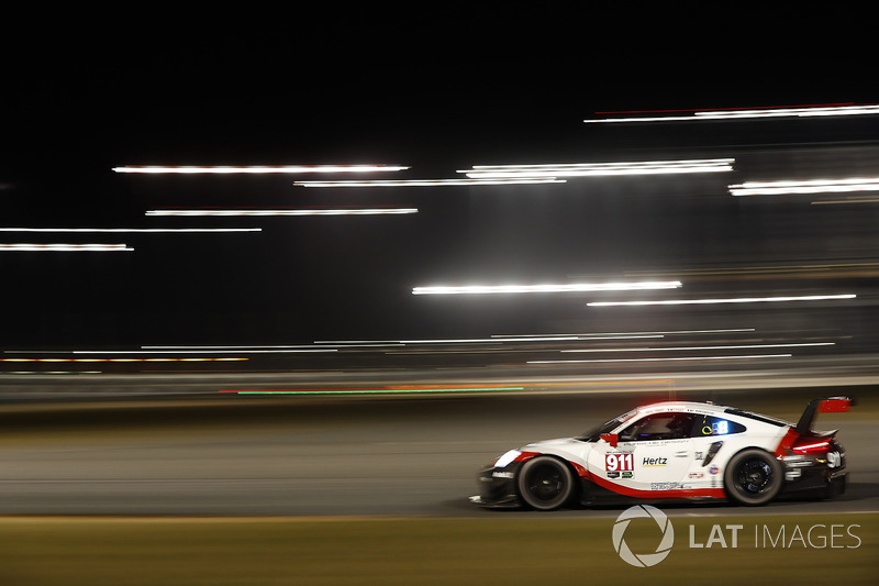 #911 Porsche Team North America Porsche 911 RSR, GTLM: Patrick Pilet, Nick Tandy, Frédéric Makowiecki