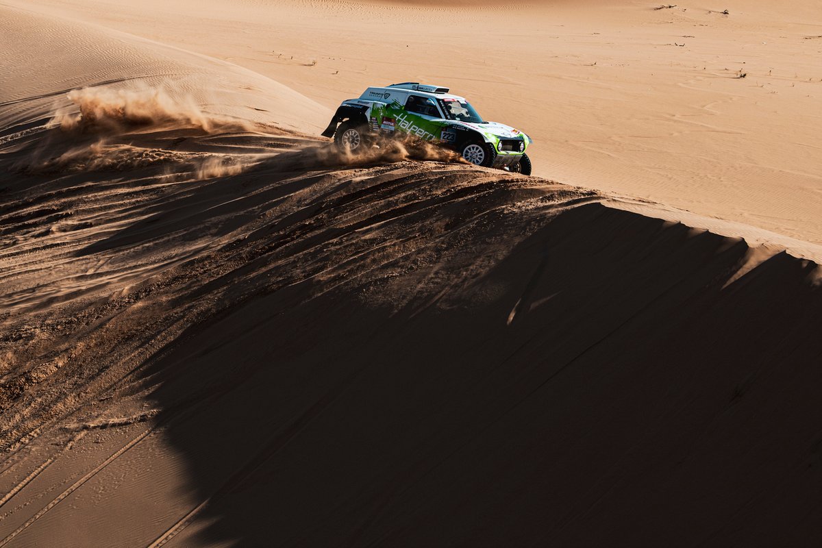 #223 X-Raid Mini John Cooper Works Rally Mini: Sebastian Halpern, Bernardo Graue
