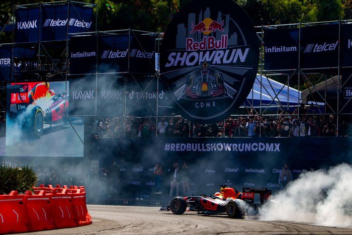 Sergio Pérez. Red Bull ShowRun CDMX