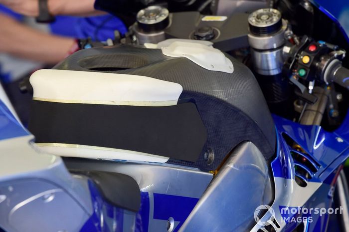 Detalles de la moto de Suzuki