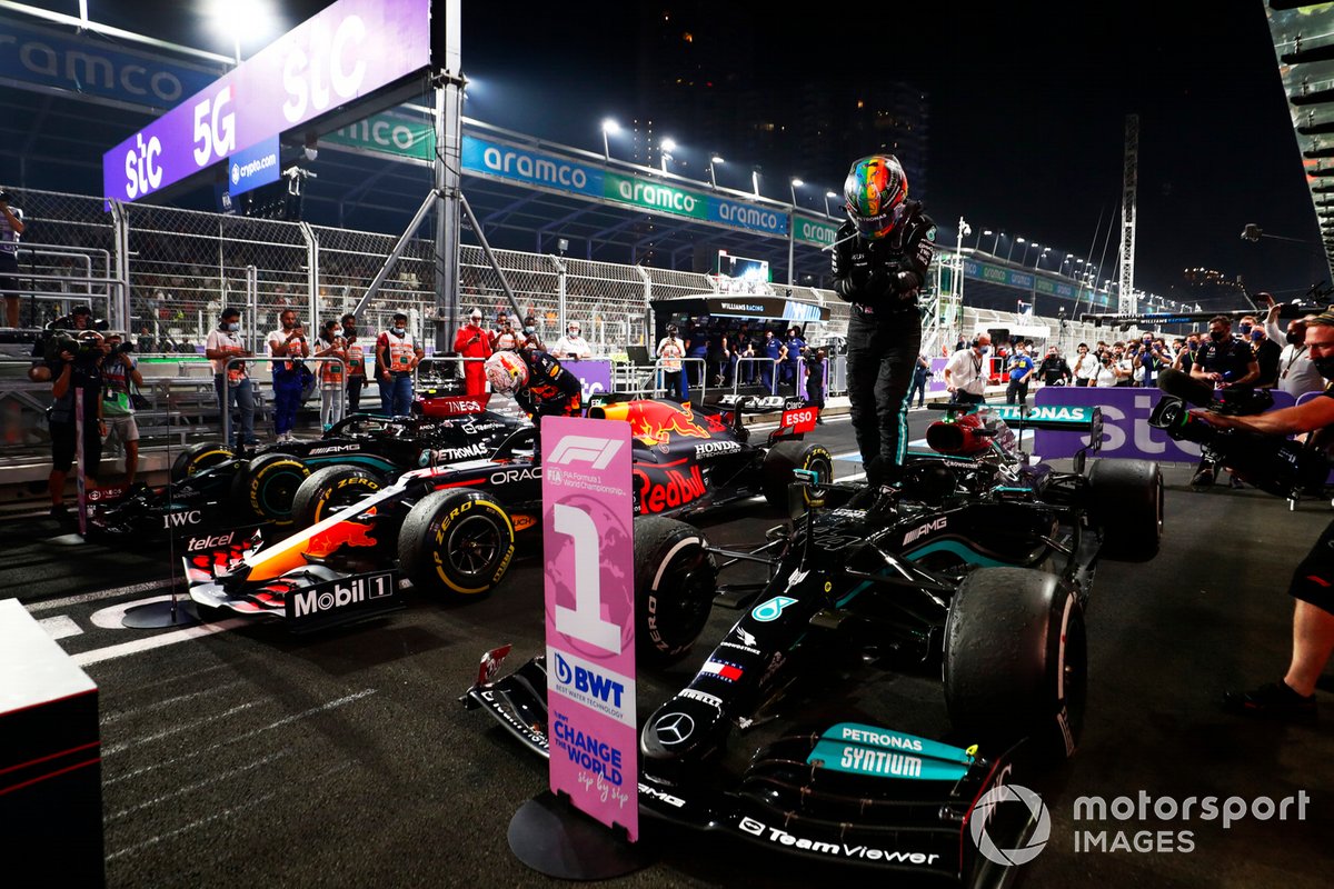 Lewis Hamilton, Mercedes, 1a posizione