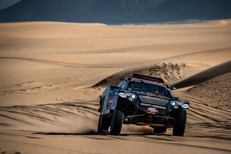 #347 Jefferies and Maxxis Dakar Team: Tim Coronel, Tom Coronel