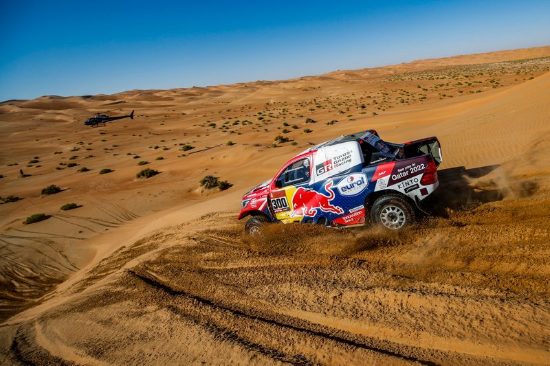 #300 Toyota Gazoo Racing: Nasser Al-Attiyah, Matthieu Baumel