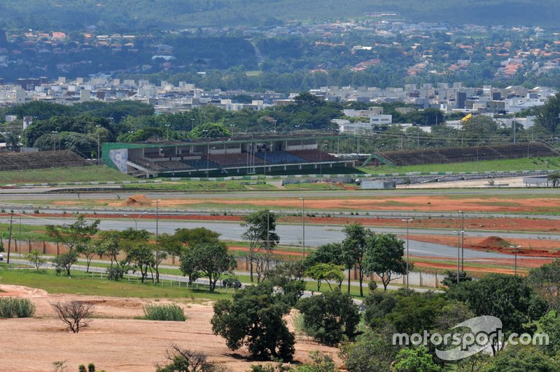 Em 2014, o Autódromo Nelson Piquet receberia uma corrida, mas as obras não ficaram prontas a tempo.