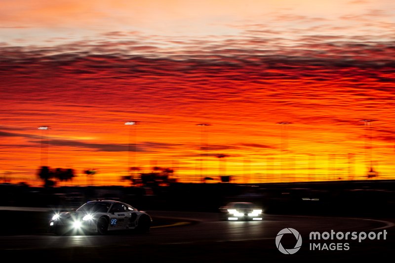 #912 Porsche GT Team Porsche 911 RSR - 19, GTLM: Laurens Vanthoor, Earl Bamber, Mathieu Jaminet