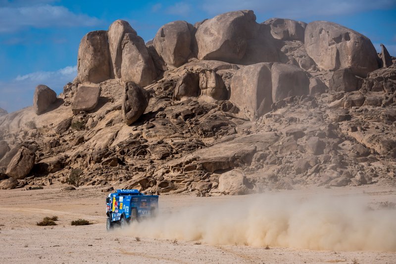 #516 Team KAMAZ Master: Anton Shibalov, Dmitrii Nikitin, Ivan Tatarinov