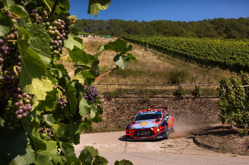 Thierry Neuville, Nicolas Gilsoul, Hyundai Motorsport Hyundai i20 Coupe WRC