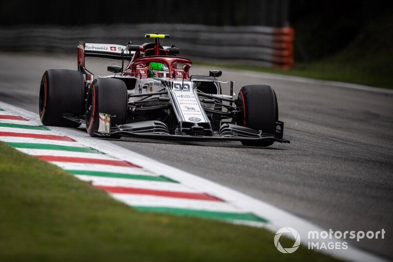 Antonio Giovinazzi, Alfa Romeo Racing C38