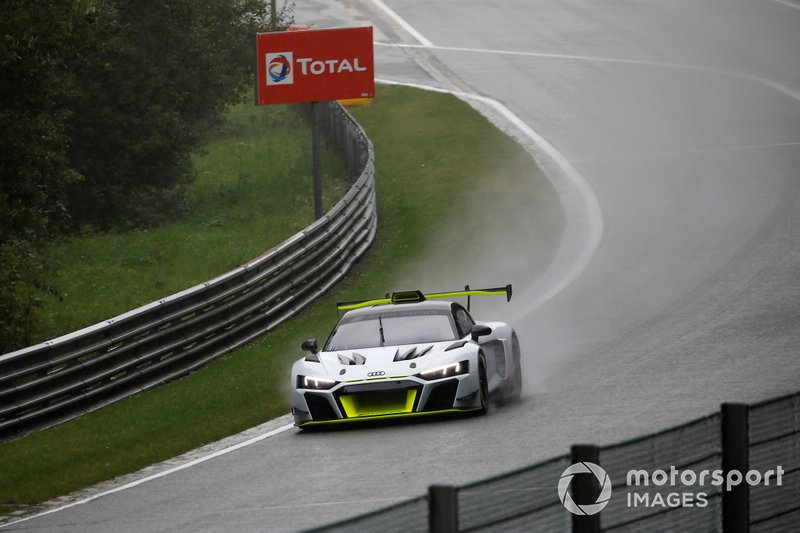 Audi R8 GT2