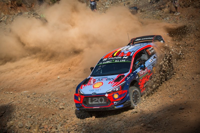 Thierry Neuville, Nicolas Gilsoul, Hyundai Motorsport Hyundai i20 Coupe WRC