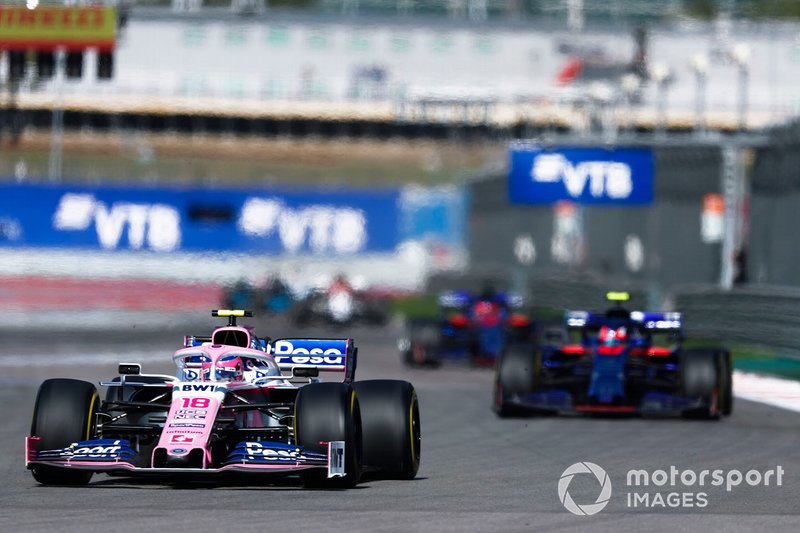 Lance Stroll, Racing Point RP19, precede Pierre Gasly, Toro Rosso STR14