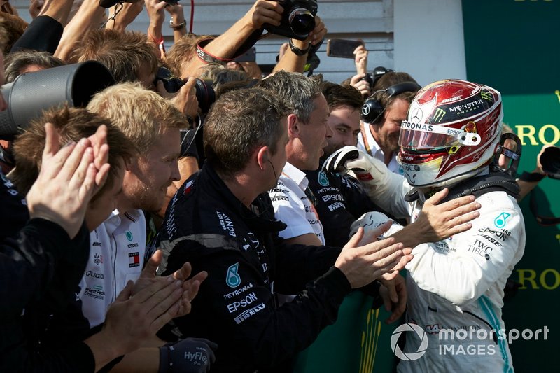 Lewis Hamilton, Mercedes AMG F1, 1st position, celebrates in Parc Ferme with his team
