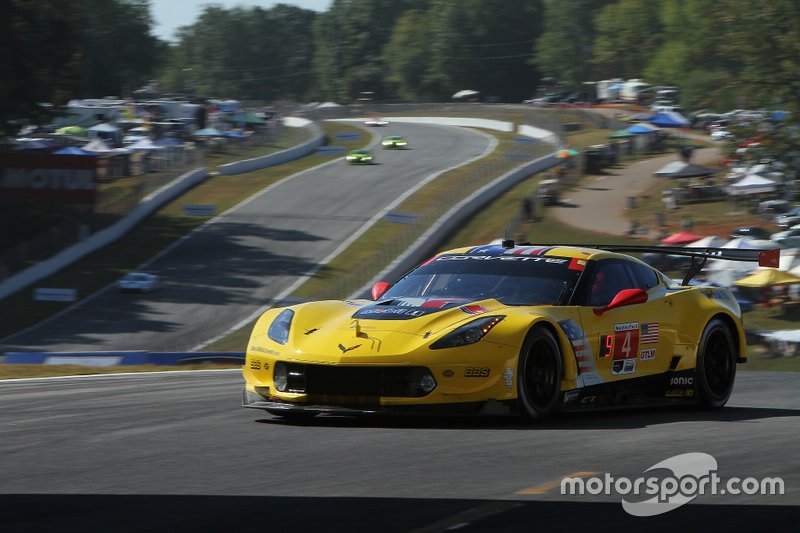 #4 Corvette Racing Corvette C7.R: Oliver Gavin, Tommy Milner, Marcel Fässler