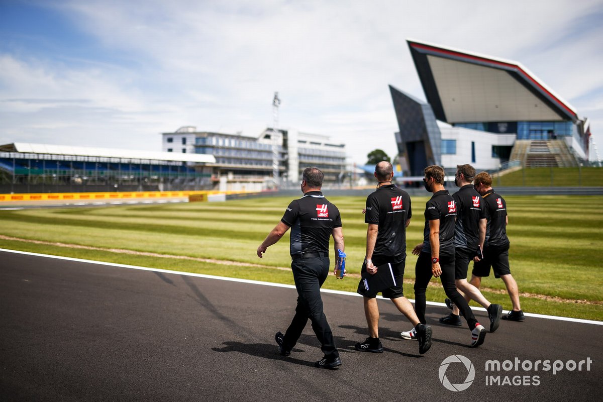 Romain Grosjean, Haas F1 marche sur la piste