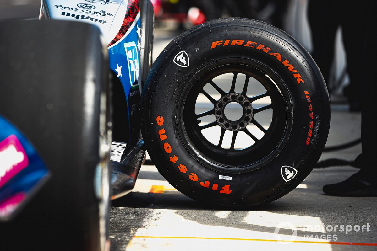 Neumático Firestone