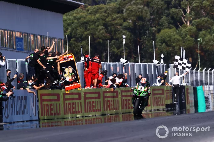 Jonathan Rea, Kawasaki Racing Team festeggia il suo sesto titolo Mondiale