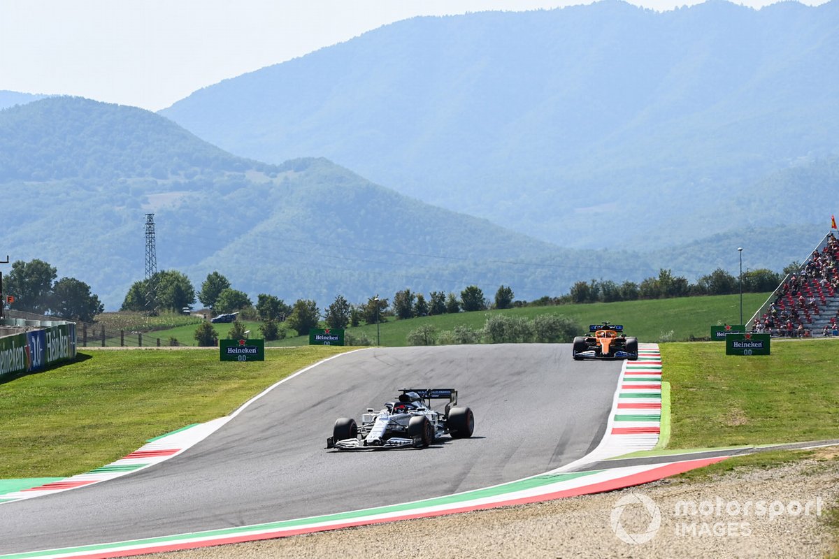 Daniil Kvyat, AlphaTauri AT01 Carlos Sainz Jr., McLaren MCL35