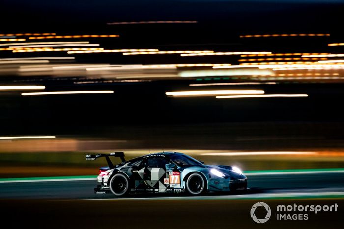 #77 Proton Competition Porsche 911 RSR: Christian Ried, Riccardo Pera, Matt Campbell