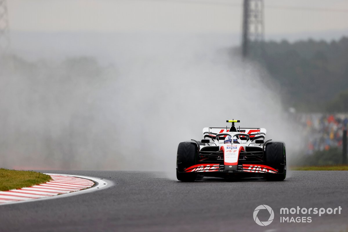 Mick Schumacher, Haas VF-22