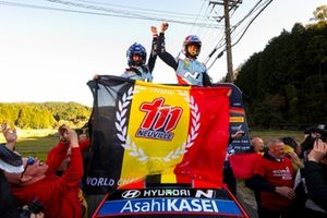Campeón del Mundo Thierry Neuville, Martijn Wydaeghe, Hyundai World Rally Team Hyundai i20 N Rally1