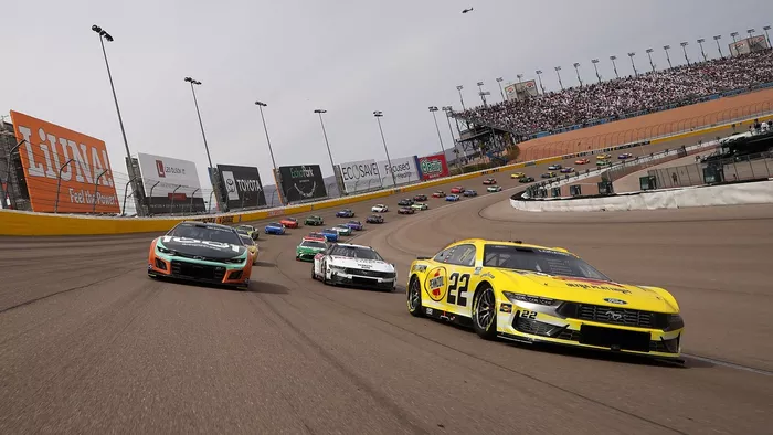 Joey Logano, Team Penske Ford