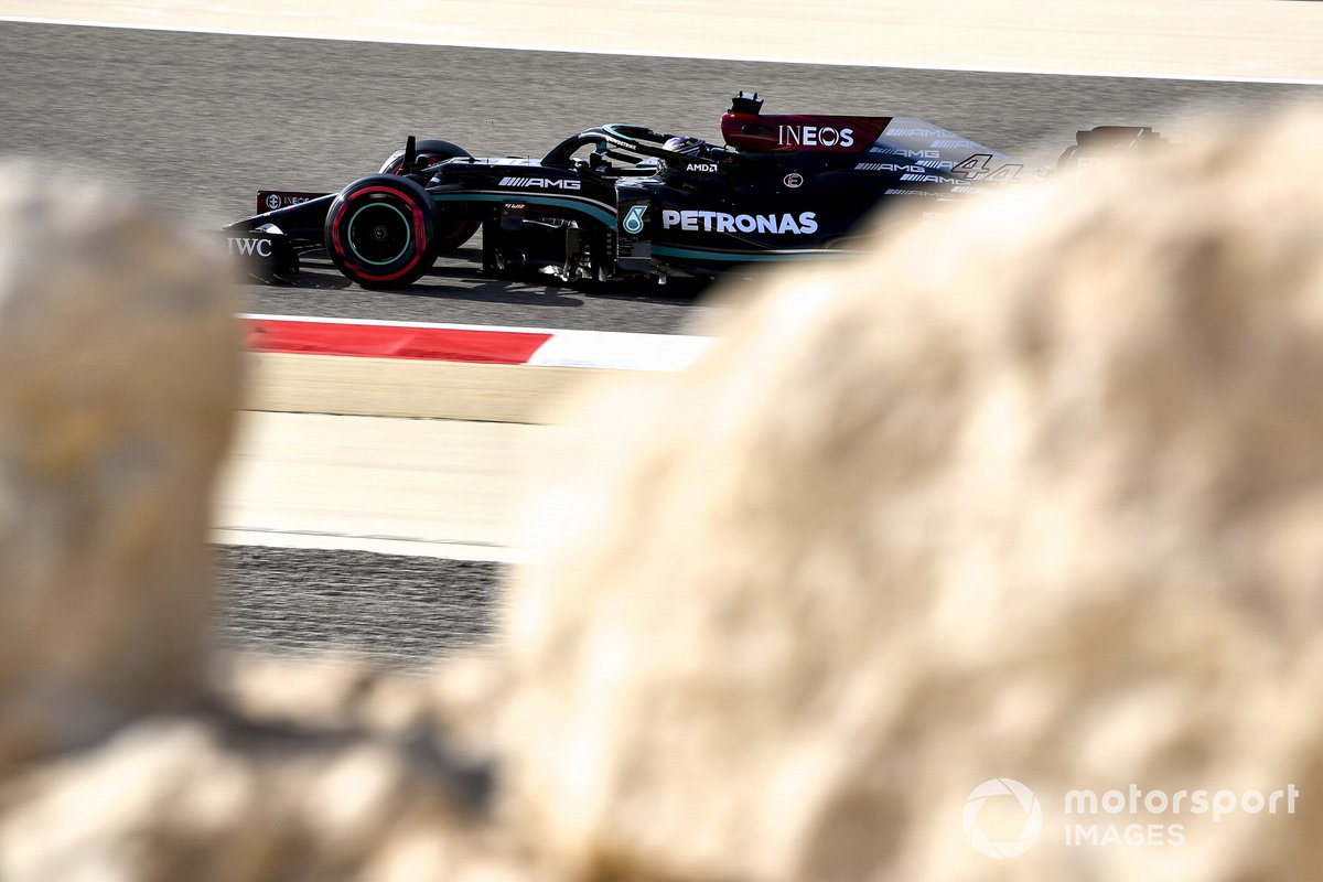 Sir Lewis Hamilton, Mercedes W12
