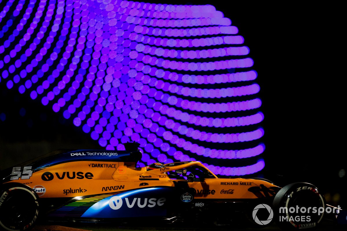 Carlos Sainz Jr., McLaren MCL35