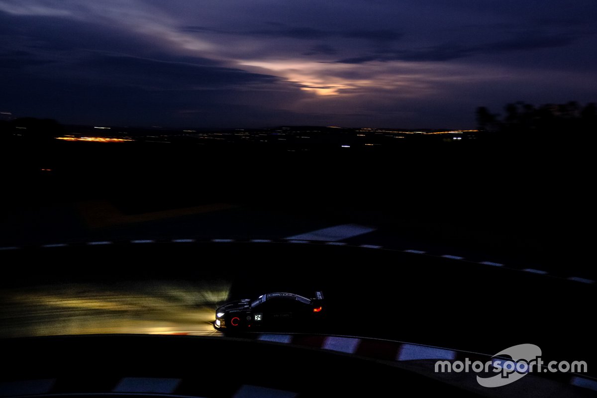 #34 Walkenhorst Motorsport BMW M6 GT3: Augusto Farfus, Nicky Catsburg, Sheldon van der Linde