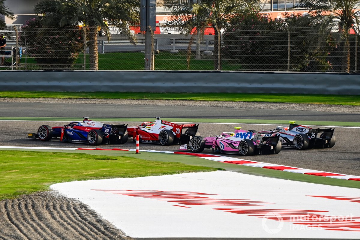 Roy Nissany, Trident leads Mick Schumacher, Prema Racing, Theo Pourchaire, BWT HWA Racelab, Luca Ghiotto, Hitech Grand Prix