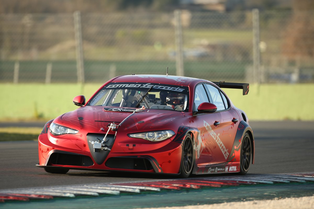 Mario Ferraris, Stefano Coletti, Romeo Ferraris, Alfa Romeo Giulia ETCR