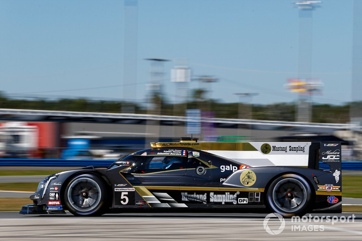 #5 JDC/Miller MotorSports Cadillac DPi: Tristan Vautier, Sebastien Bourdais, Loic Duval